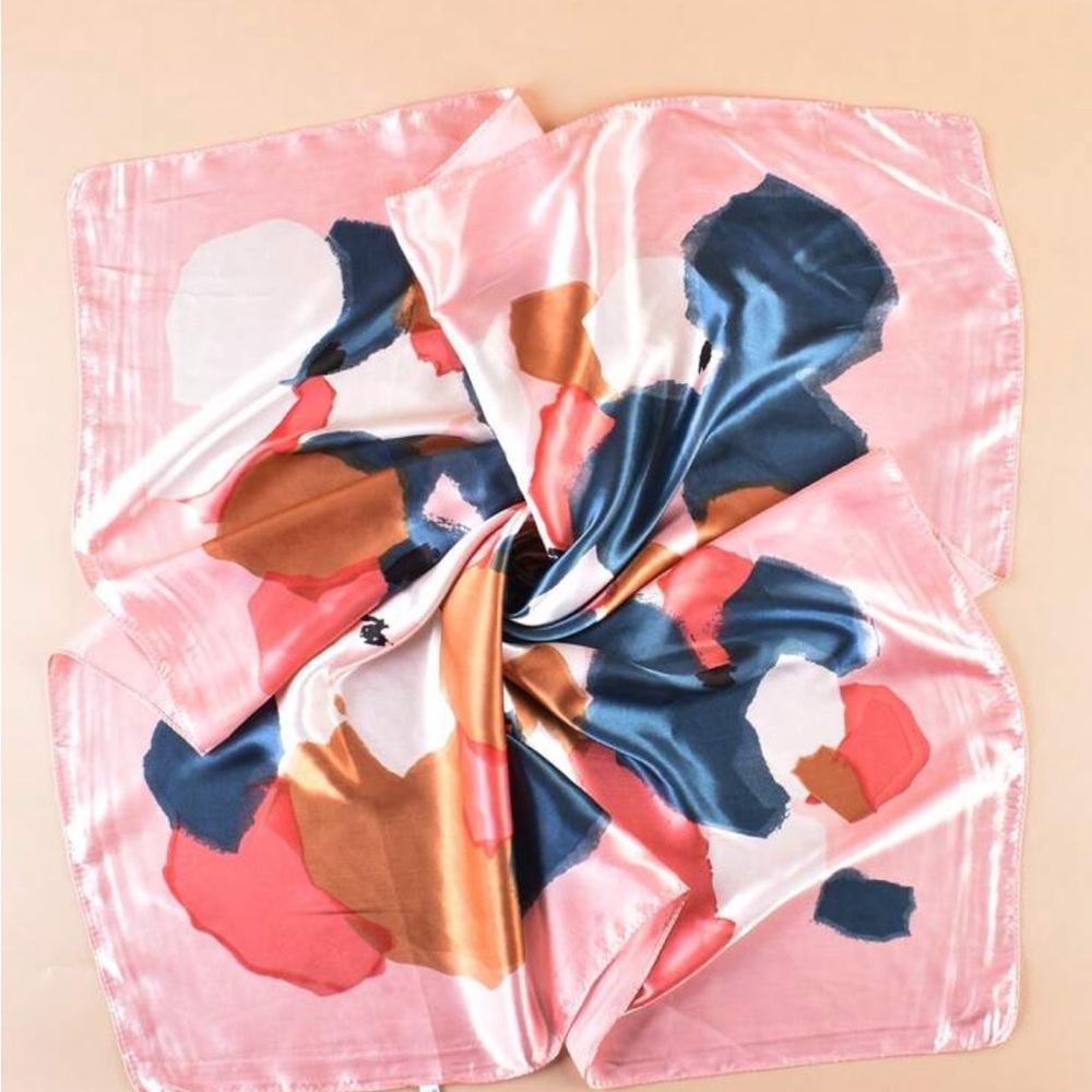 Abstract Multicolor Scarf - Picture 4 of 6